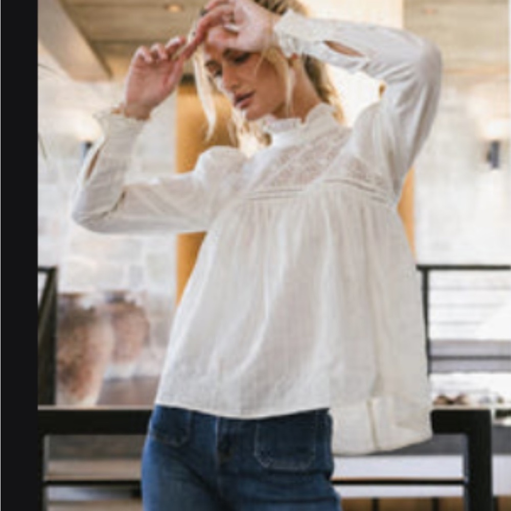 New Lace Embroidered Blouse